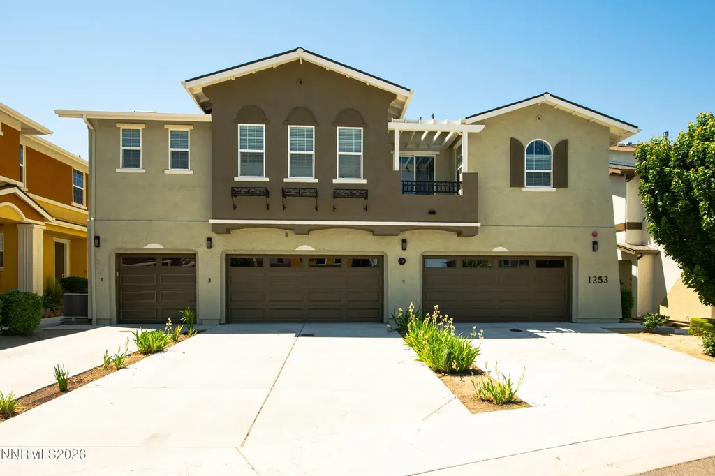 1253 Concho Gardnerville NV 89410