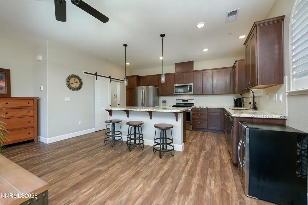 1253 Concho Gardnerville NV 89410