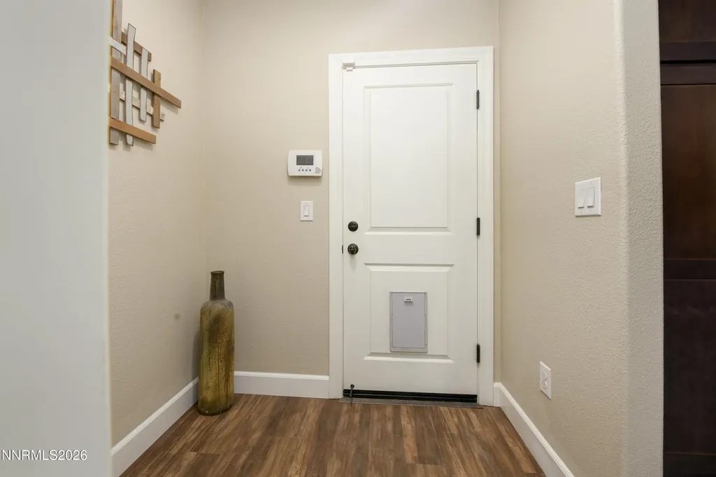 1253 Concho Gardnerville NV 89410