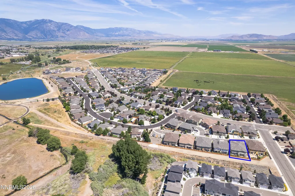 1253 Concho Gardnerville NV 89410