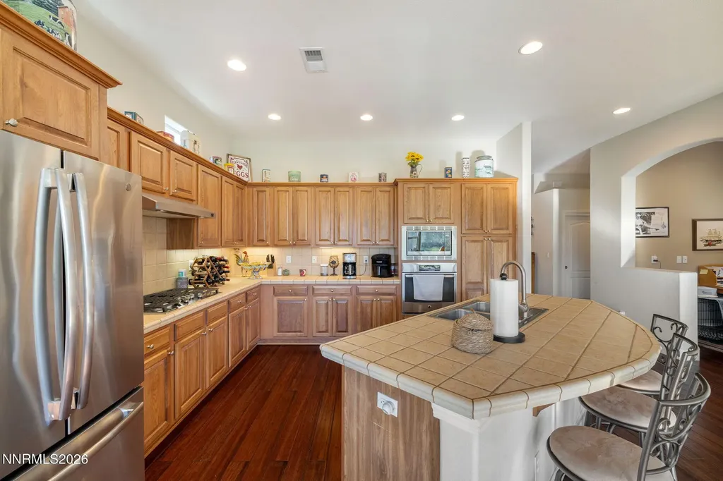 3272 Dog Leg Minden NV 89423