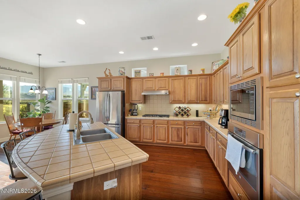 3272 Dog Leg Minden NV 89423