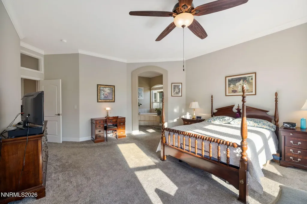 3272 Dog Leg Minden NV 89423