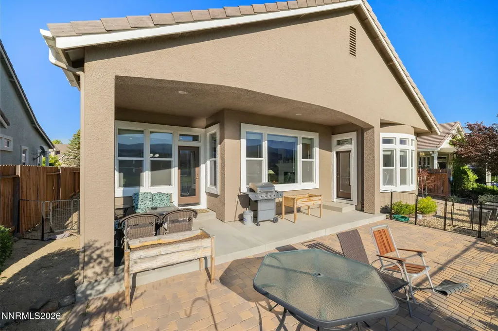 3272 Dog Leg Minden NV 89423