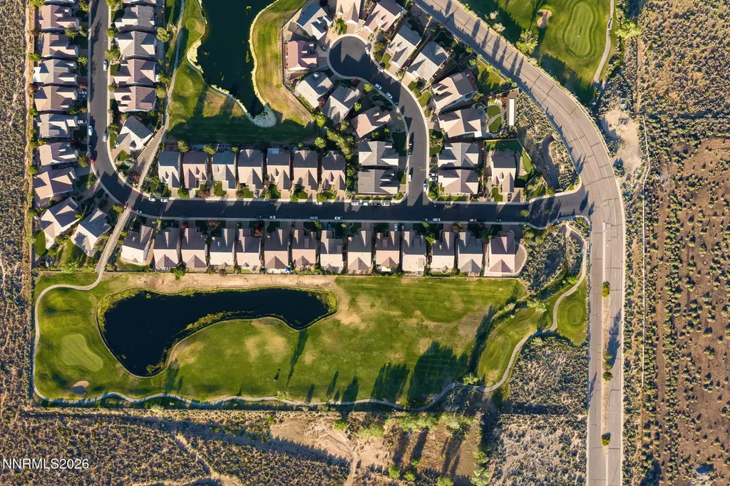3272 Dog Leg Minden NV 89423