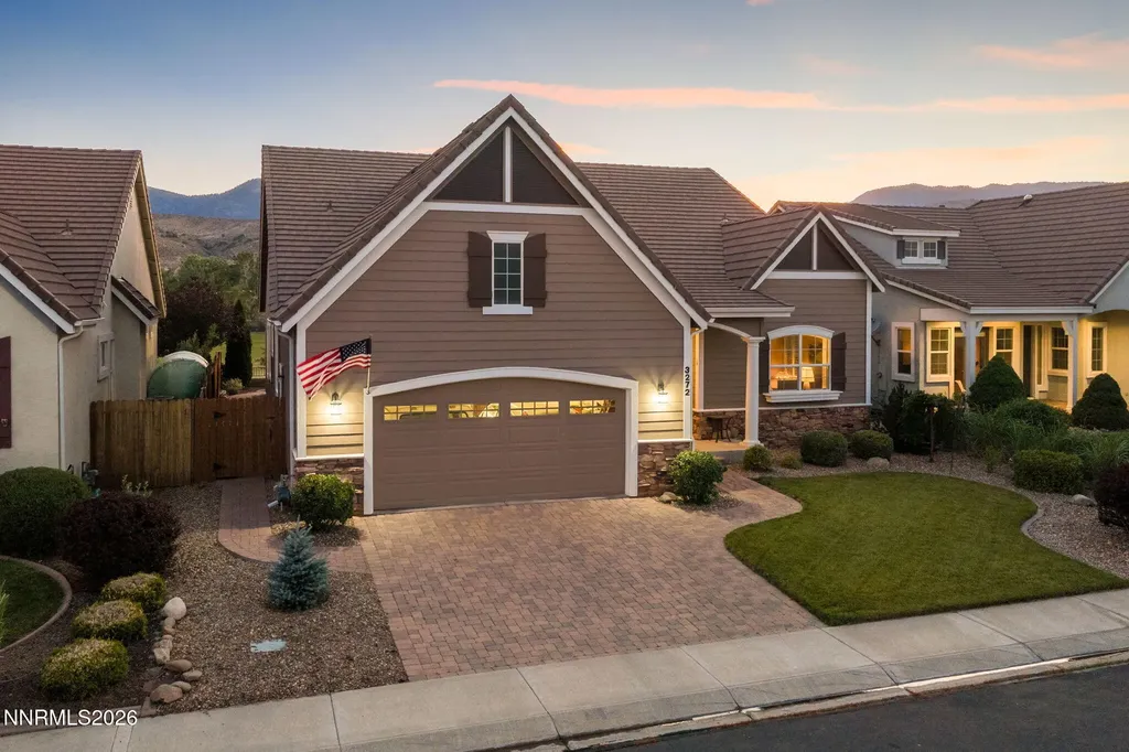3272 Dog Leg Minden NV 89423