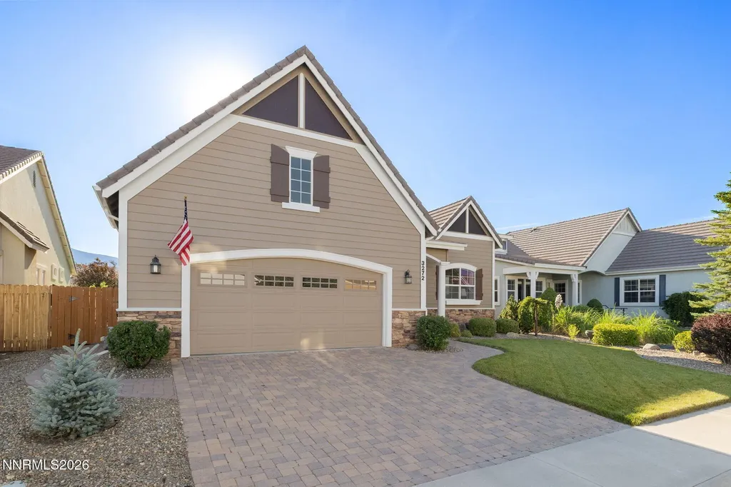 3272 Dog Leg Minden NV 89423