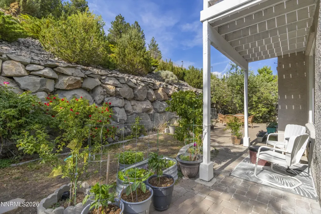 7065 Sterling Point Reno NV 89523