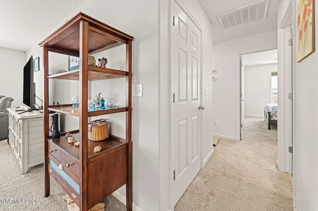 806 Karry Fallon NV 89406