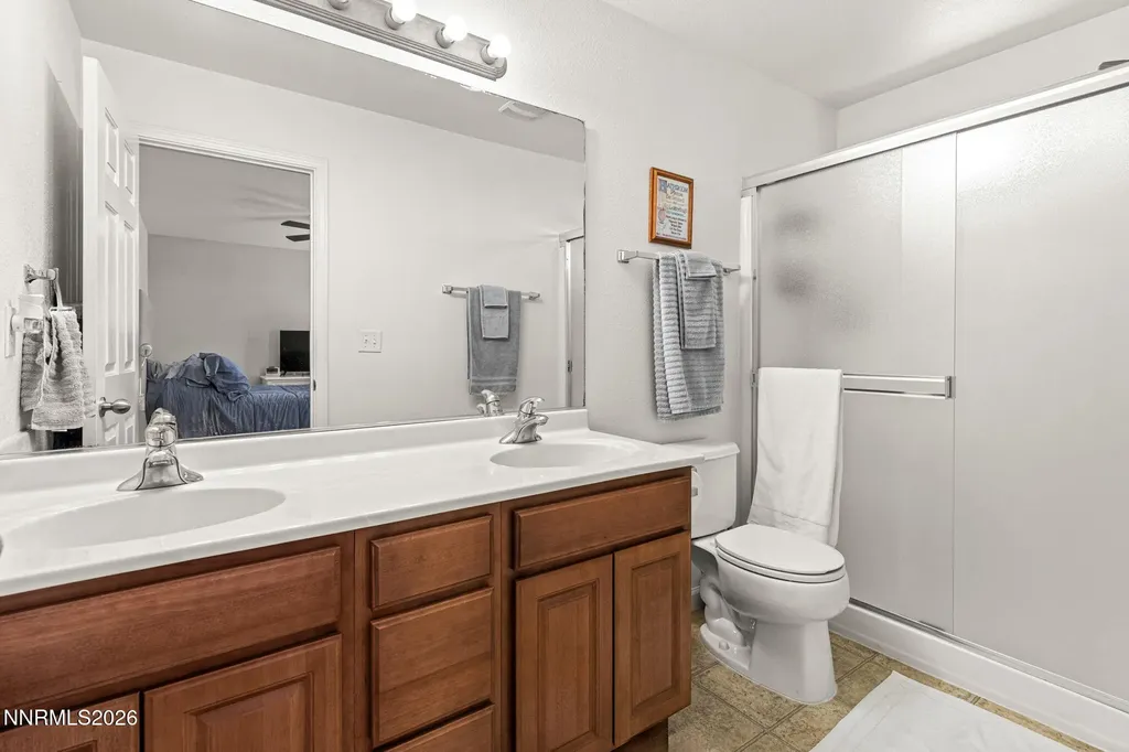 806 Karry Fallon NV 89406