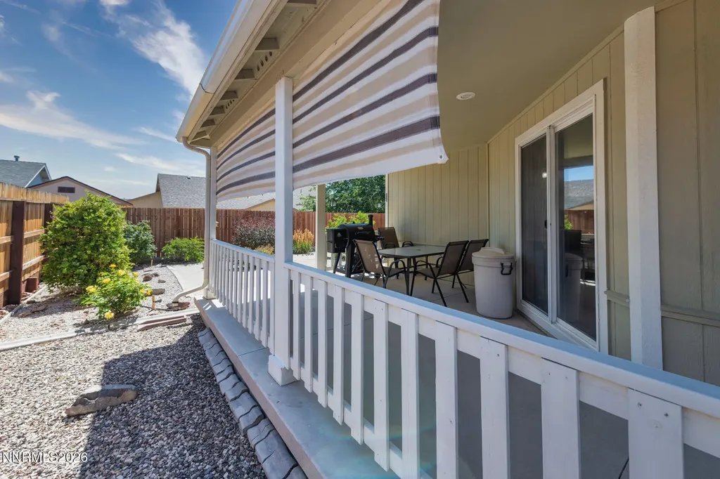 806 Karry Fallon NV 89406