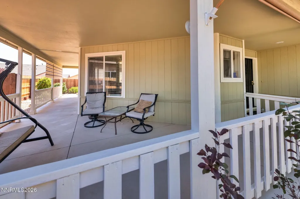 806 Karry Fallon NV 89406
