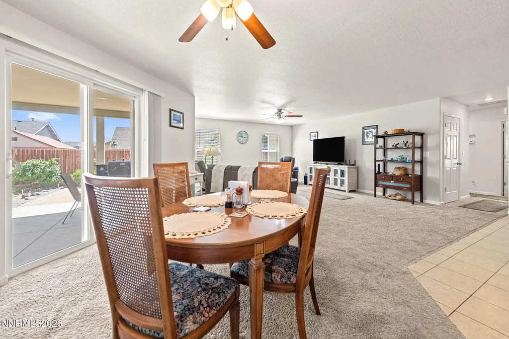 806 Karry Fallon NV 89406