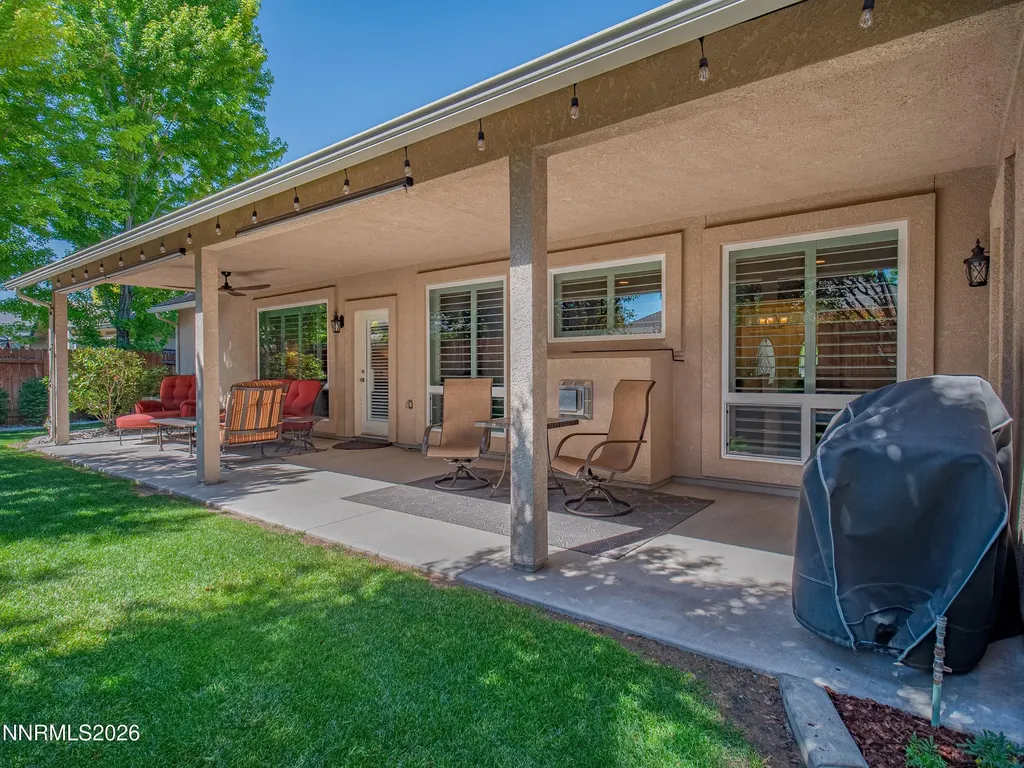 1379 Macenna Gardnerville NV 89410