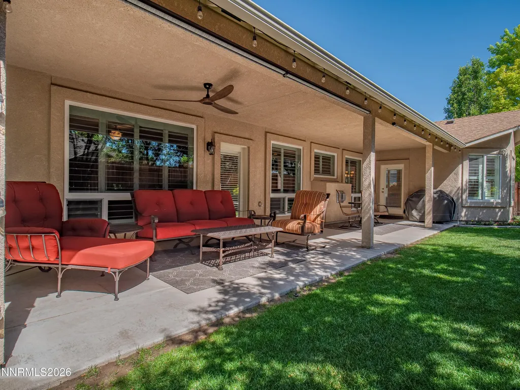 1379 Macenna Gardnerville NV 89410