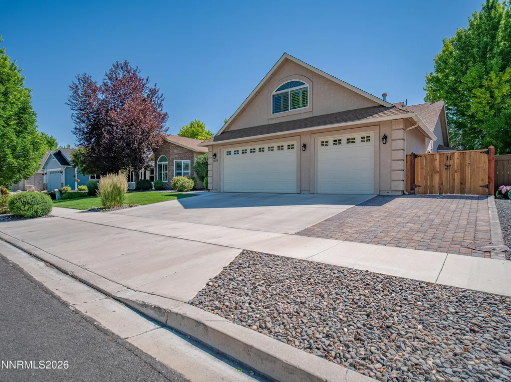 1379 Macenna Gardnerville NV 89410