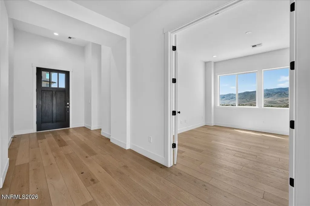 8697 Eagle Chase Reno NV 89523