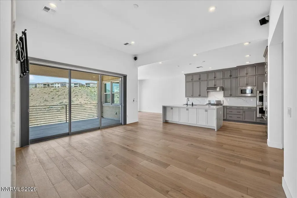 8697 Eagle Chase Reno NV 89523