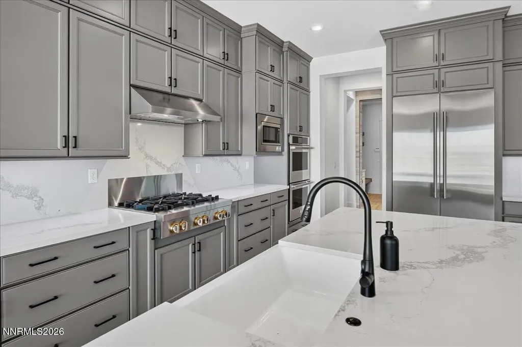 8697 Eagle Chase Reno NV 89523