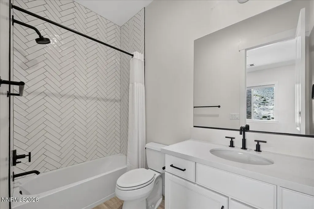 8697 Eagle Chase Reno NV 89523