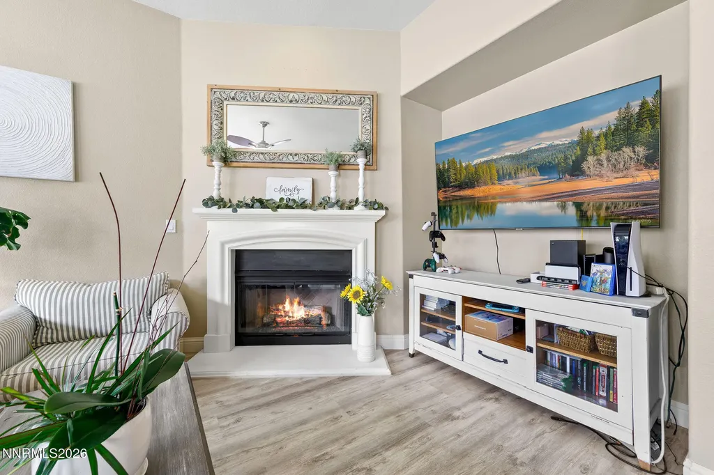 10770 Summer Glen Reno NV 89521