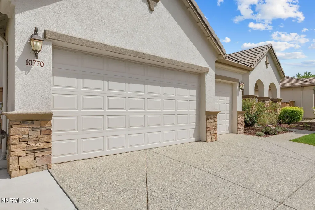 10770 Summer Glen Reno NV 89521