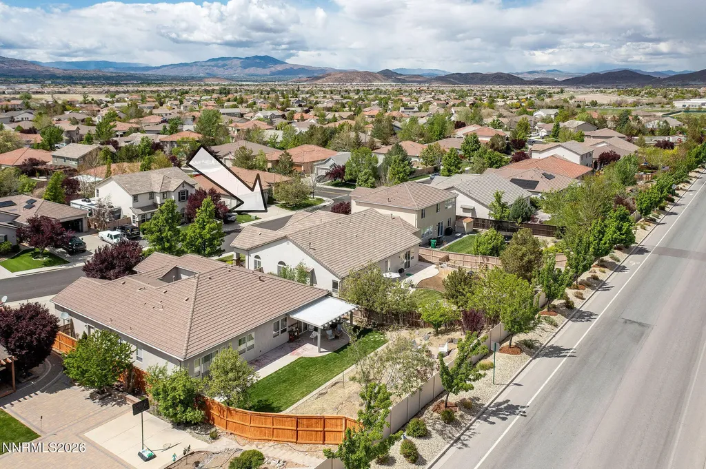 10770 Summer Glen Reno NV 89521