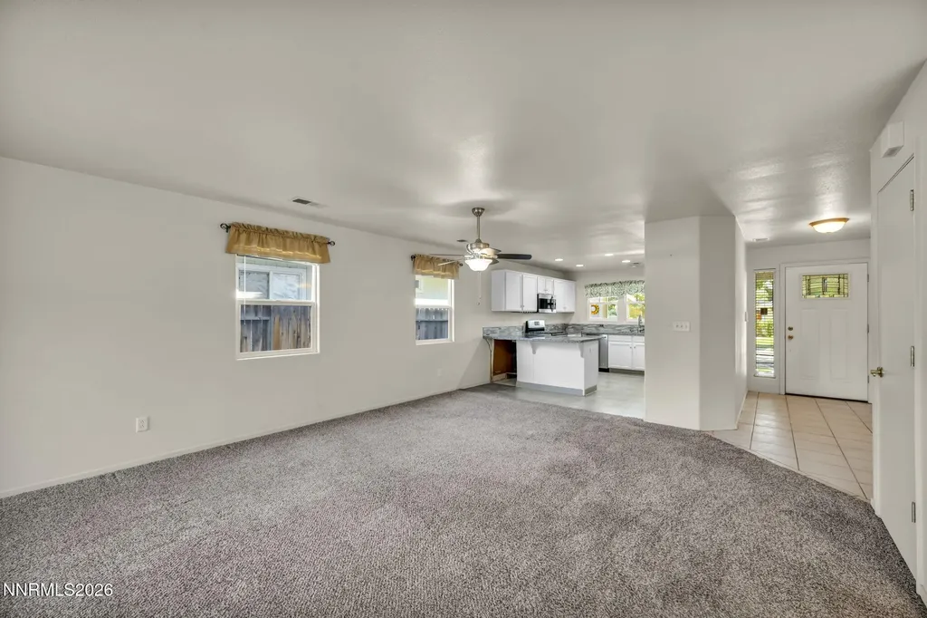 1408 Honey Locust Gardnerville NV 89410