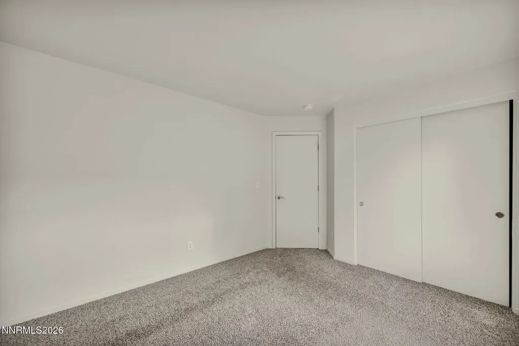 1408 Honey Locust Gardnerville NV 89410