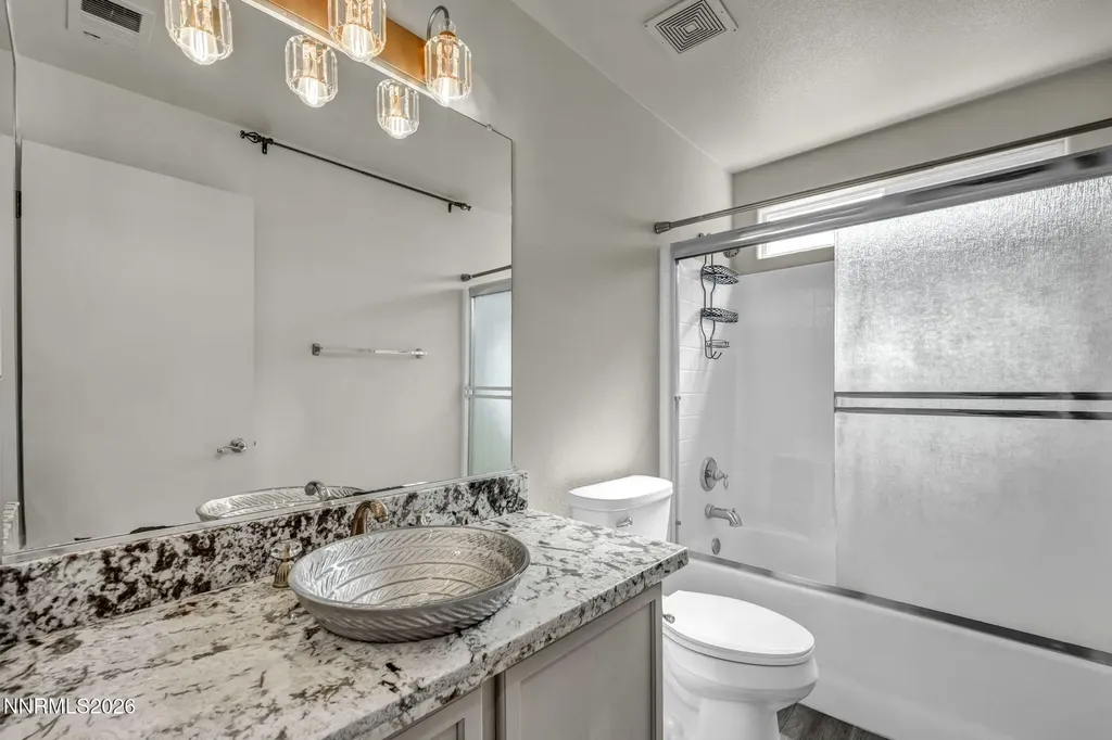 1408 Honey Locust Gardnerville NV 89410
