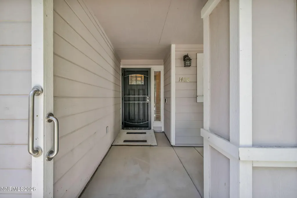 1408 Honey Locust Gardnerville NV 89410