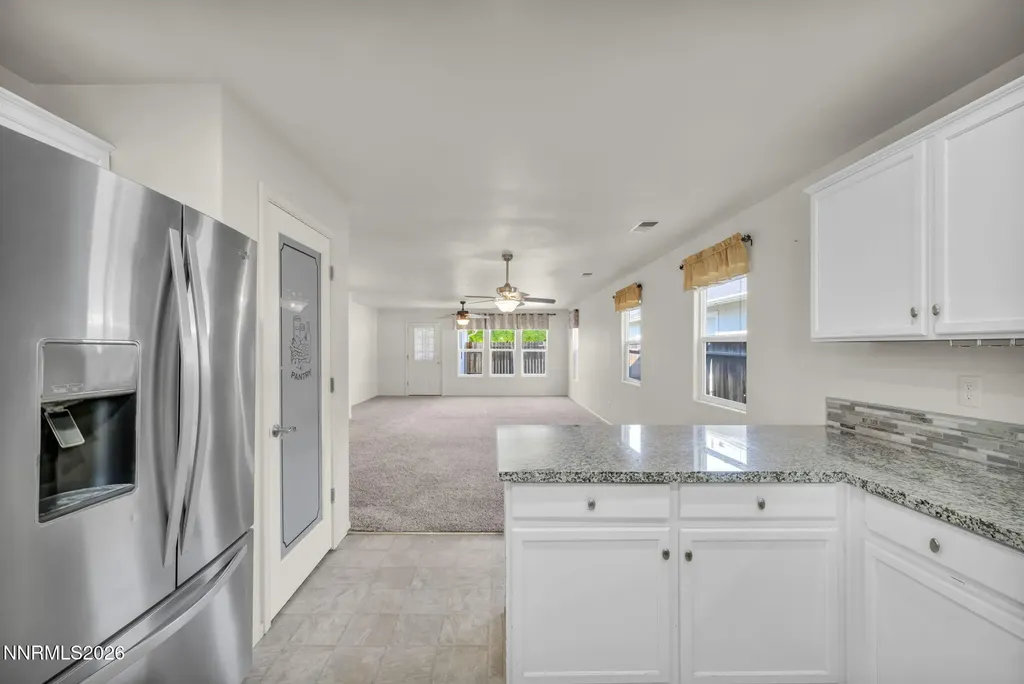 1408 Honey Locust Gardnerville NV 89410