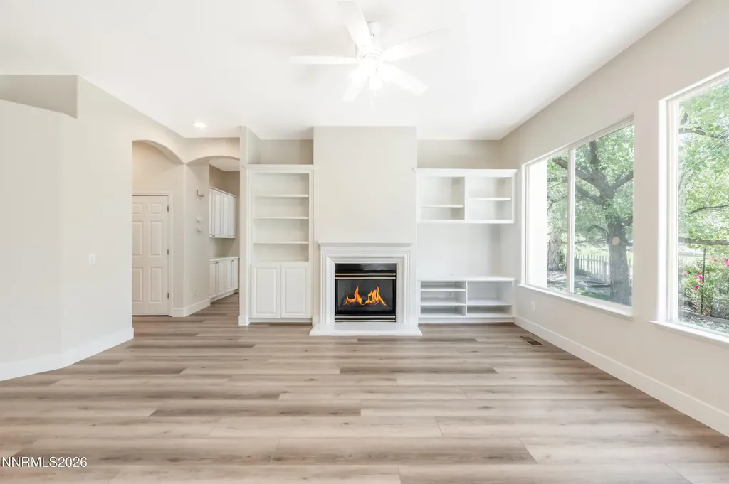1690 Caughlin Creek Reno NV 89519