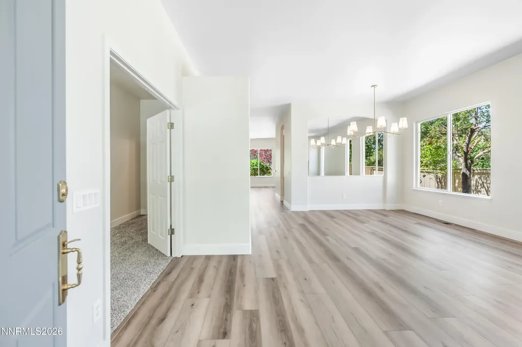 1690 Caughlin Creek Reno NV 89519