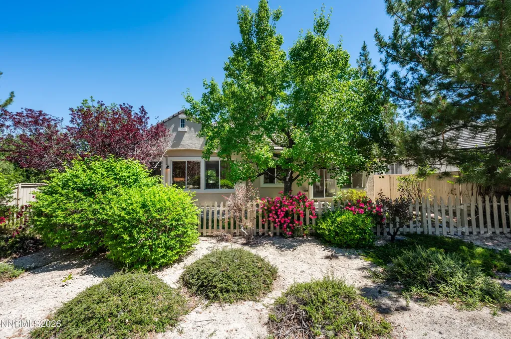 1690 Caughlin Creek Reno NV 89519