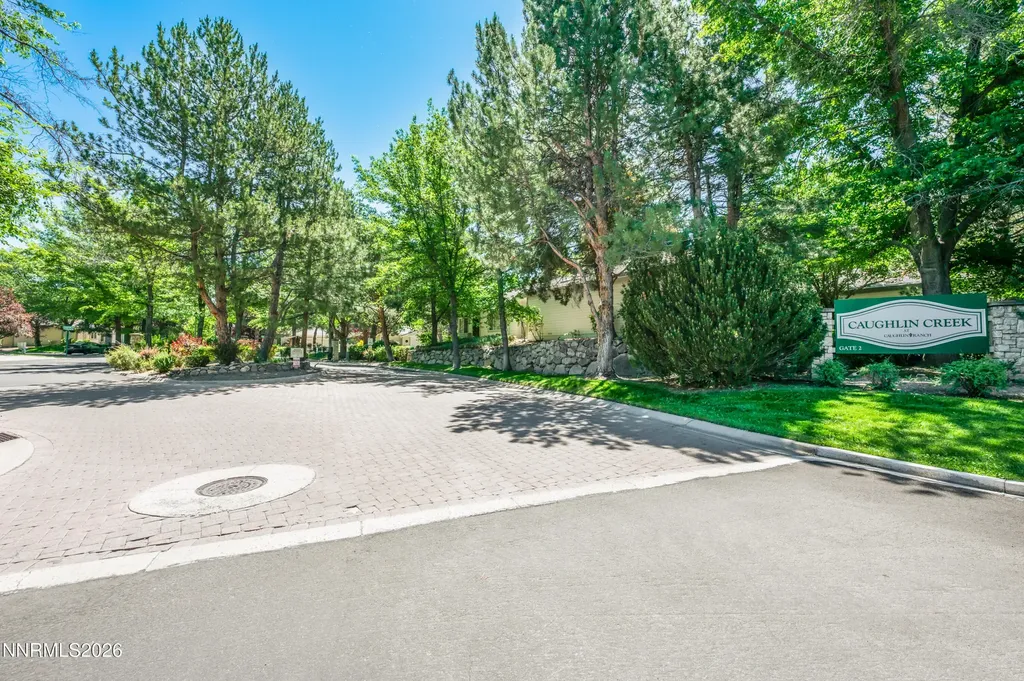 1690 Caughlin Creek Reno NV 89519