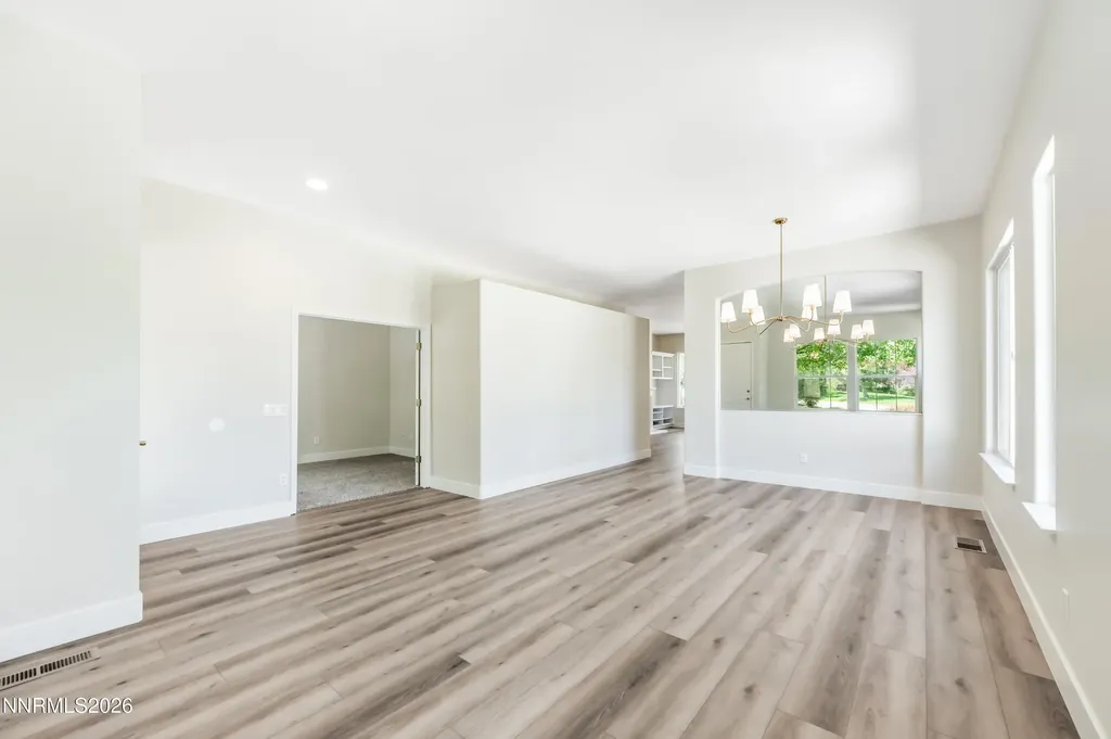 1690 Caughlin Creek Reno NV 89519