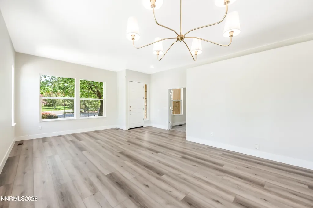 1690 Caughlin Creek Reno NV 89519