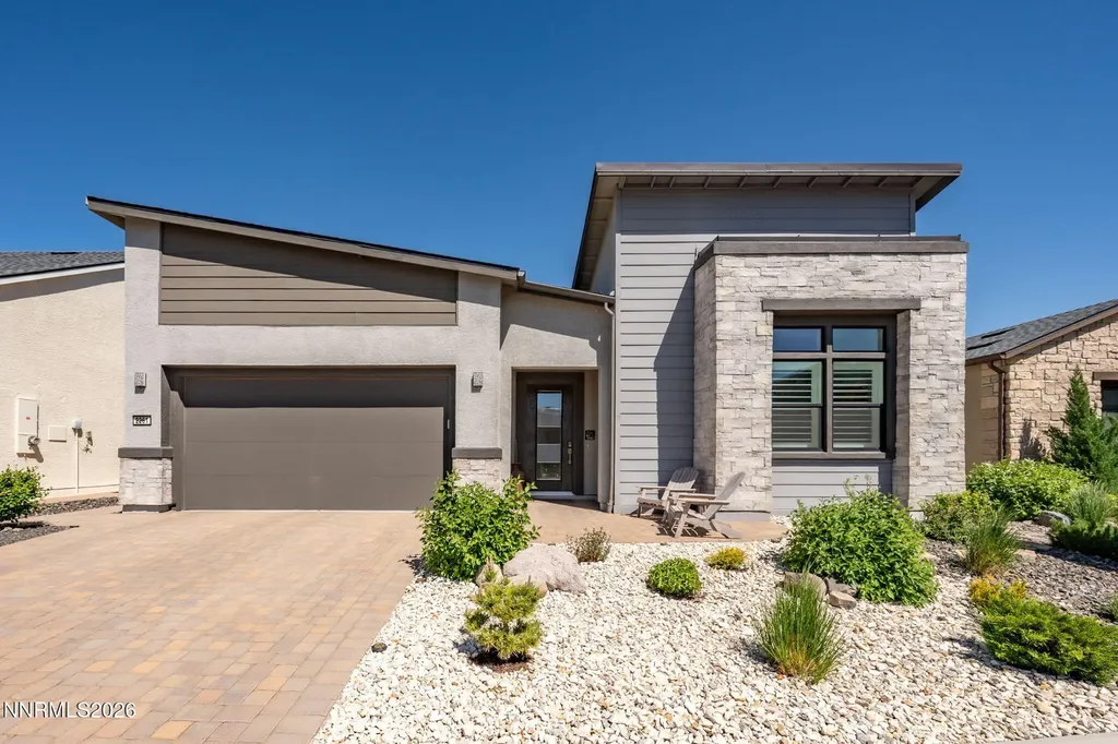 2261 Paint Horse Reno NV 89521