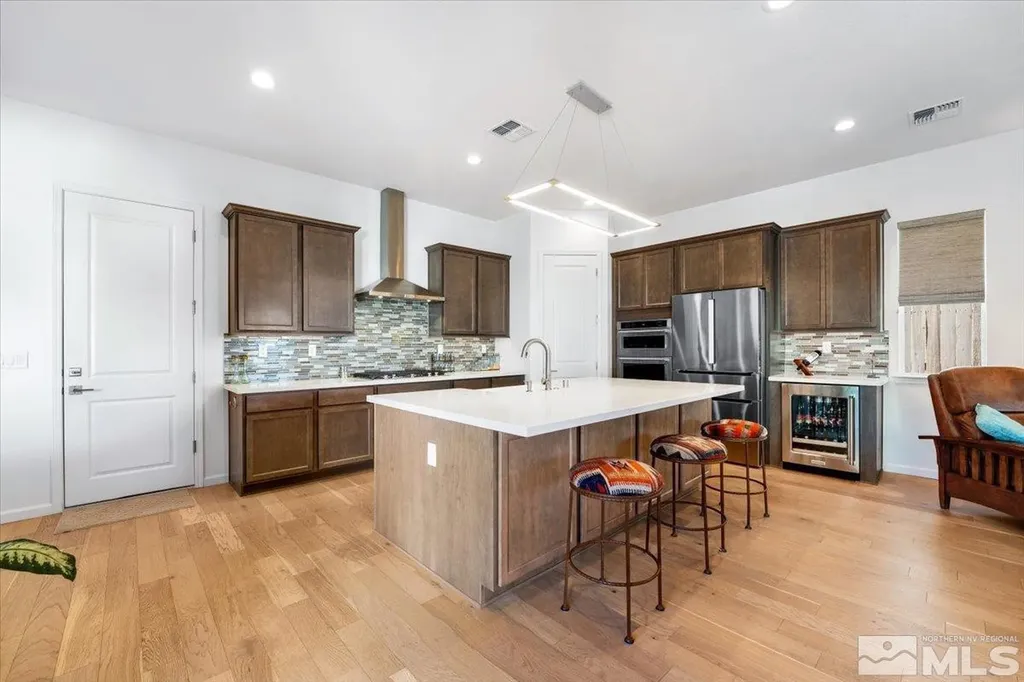 2261 Paint Horse Reno NV 89521