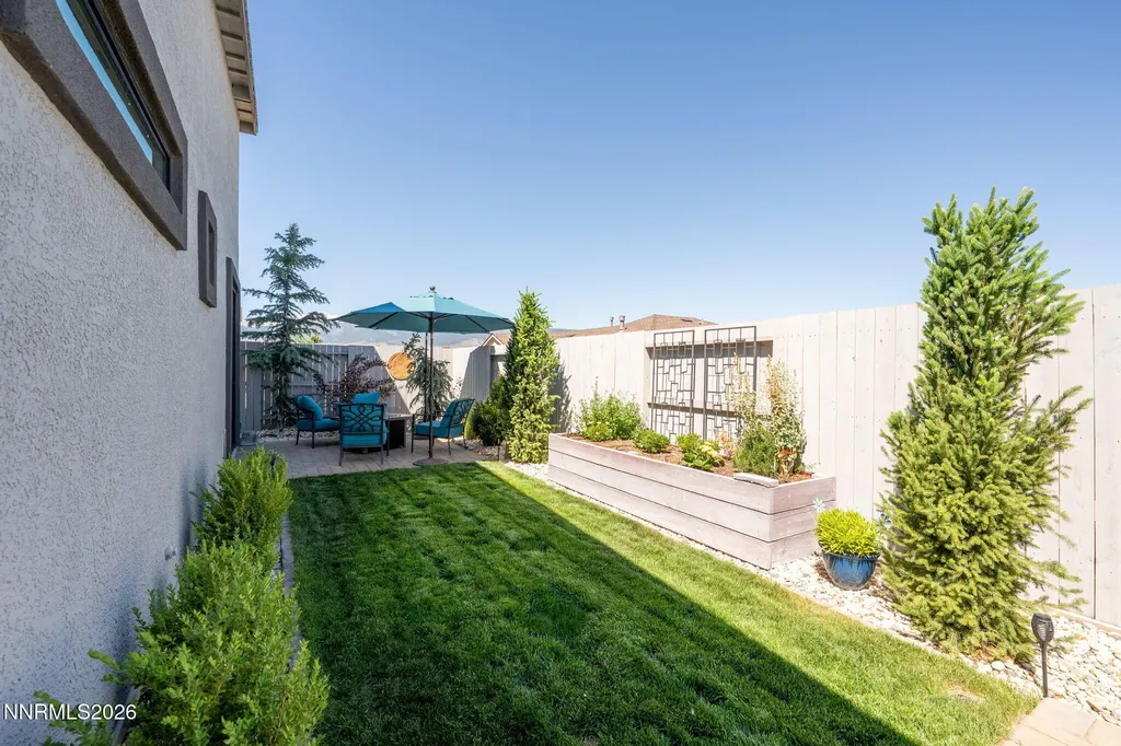 2261 Paint Horse Reno NV 89521