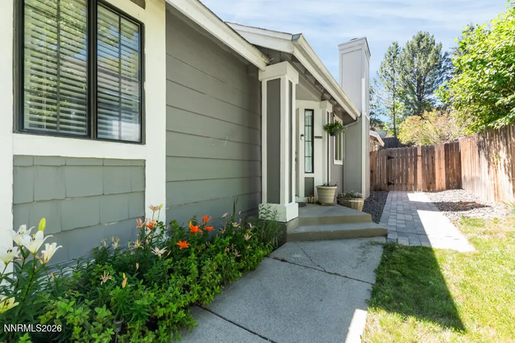 5880 Starcrest Reno NV 89523