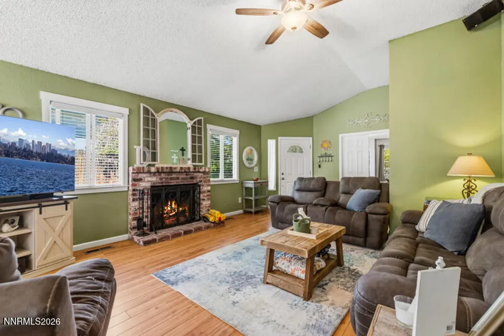 5880 Starcrest Reno NV 89523