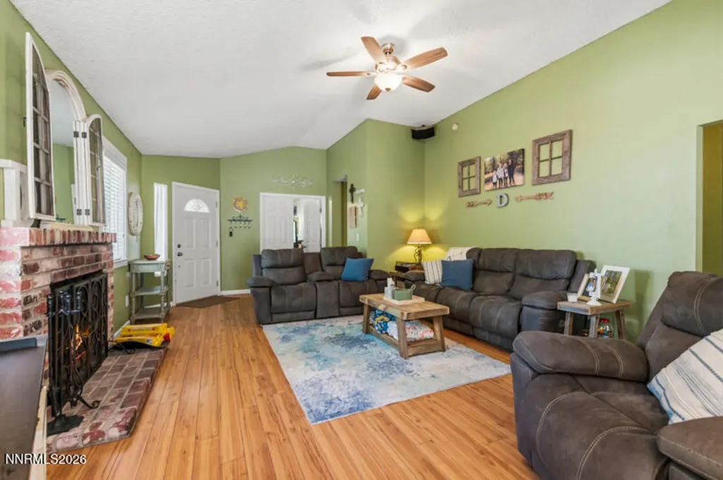 5880 Starcrest Reno NV 89523