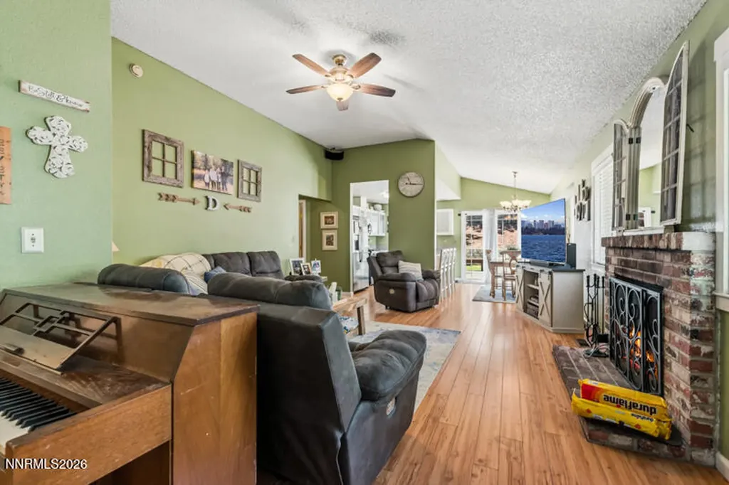 5880 Starcrest Reno NV 89523