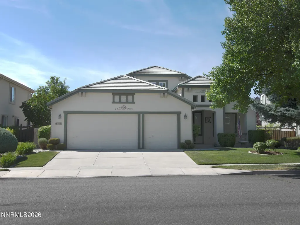 6756 Cinnamon Sparks NV 89436