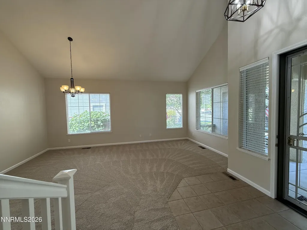 6756 Cinnamon Sparks NV 89436