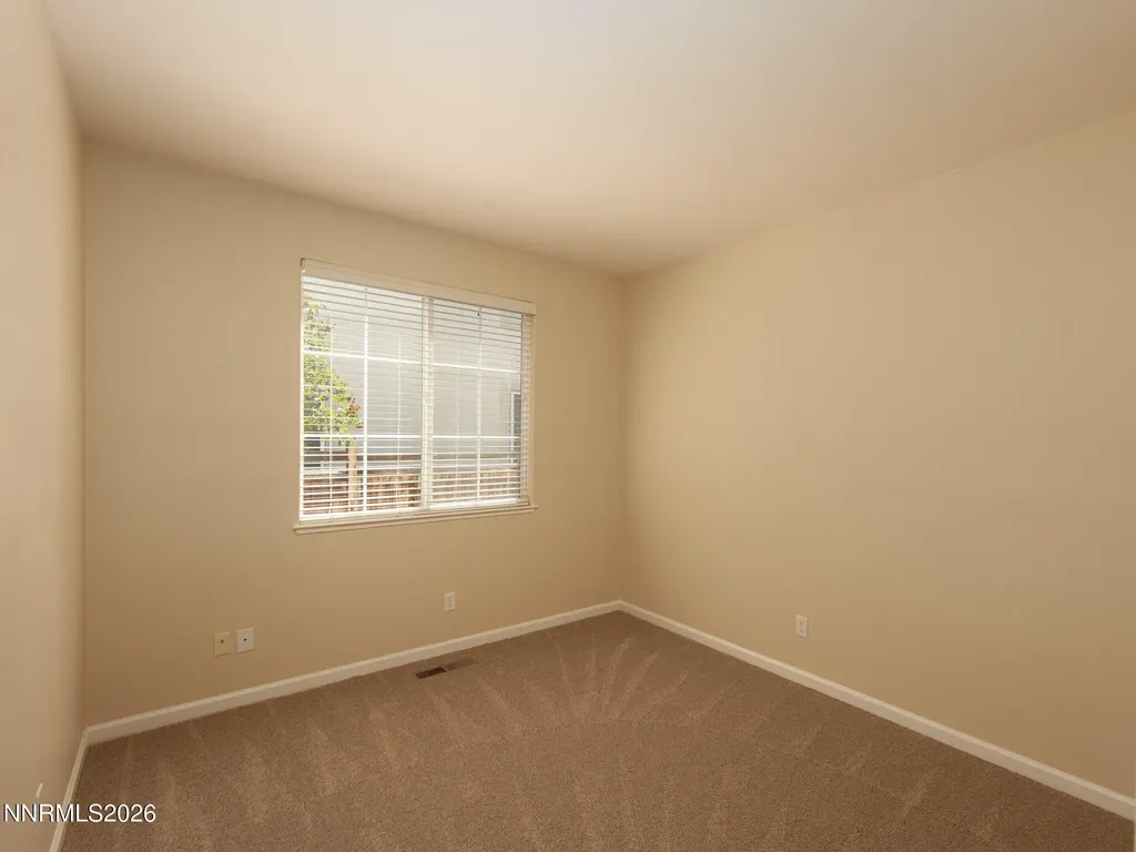 6756 Cinnamon Sparks NV 89436
