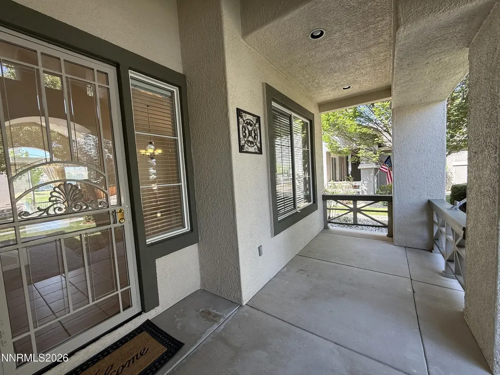 6756 Cinnamon Sparks NV 89436