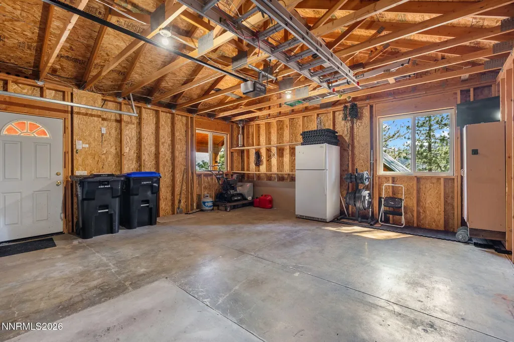 384 Maryanne Stateline NV 89449